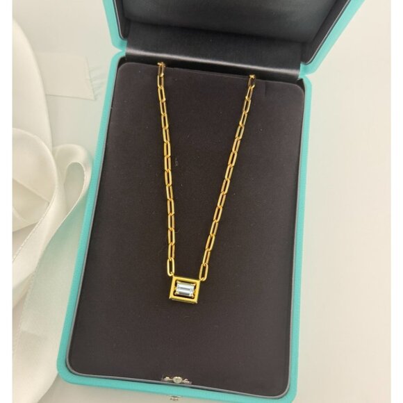 Tiffany & Co. Jewelry - RARE Tiffany & Co. Aquamarine Jewel Box Necklace 17.75" 18k Yellow Gold